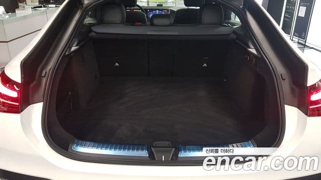 Mercedes-Benz GLE-Class 2025 — ფოტო 10/17
