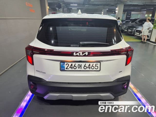 Kia Seltos 2025 — фото 4 из 20