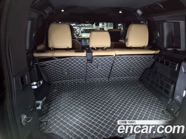 Land Rover Defender 2025 — Şəkil 18/20