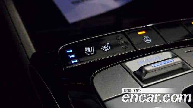 Hyundai The New Tucson 2021 — ფოტო 12/20