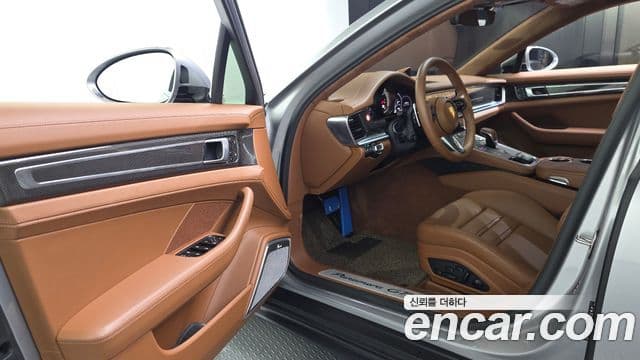 Porsche Panamera 2024 — ფოტო 8/20
