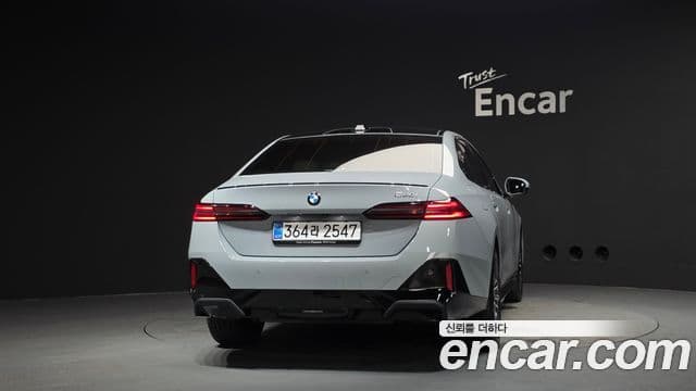 BMW 5 Series 2025 — Şəkil 4/20