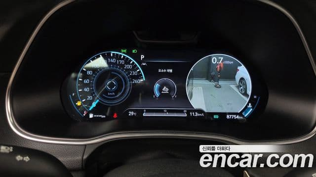 Genesis GV80 2020 — ფოტო 8/20