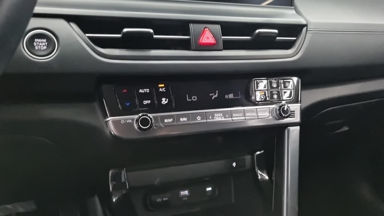 Kia Seltos 2025 — Şəkil 12/18