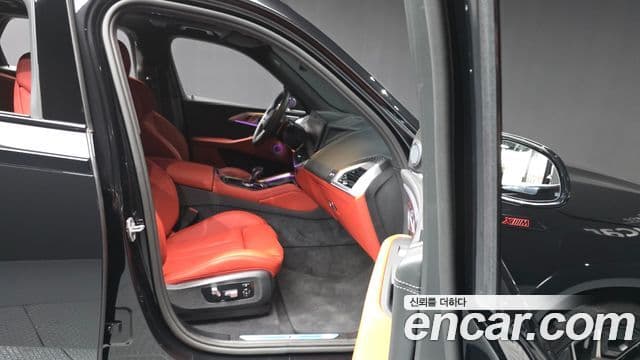 BMW XM 2025 — Şəkil 10/20