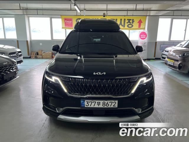Kia Carnival 2023 — Şəkil 2/20