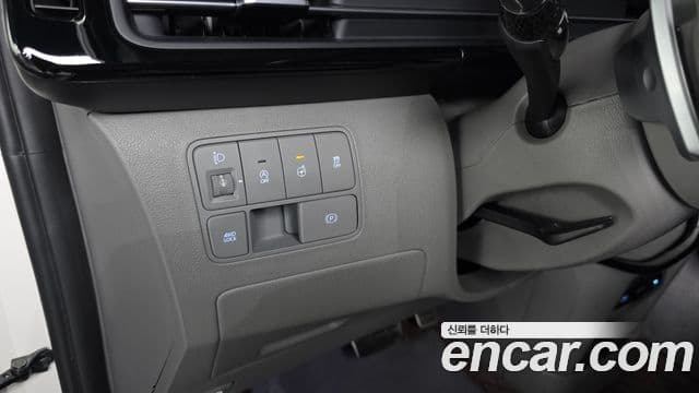 Hyundai Staria 2025 — Şəkil 12/20