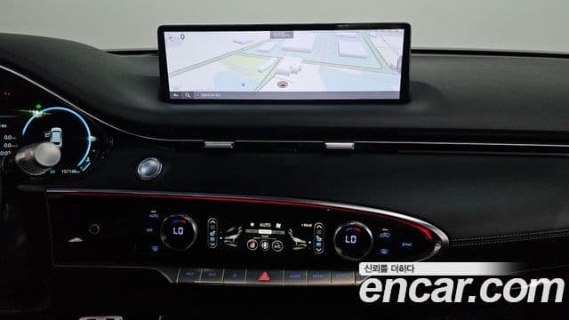 Genesis GV70 2021 — Şəkil 12/20