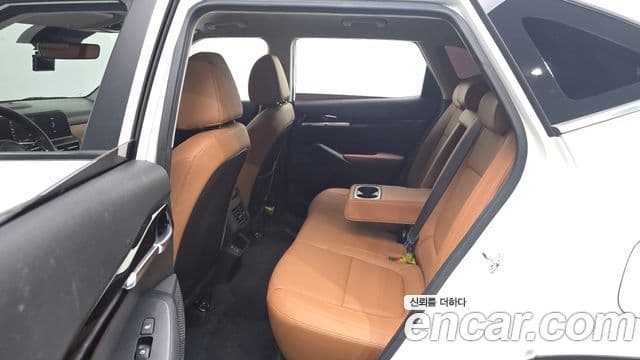Kia Seltos 2023 — ფოტო 12/20