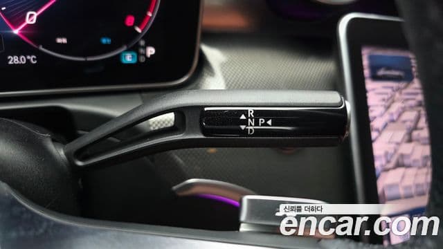 Mercedes-Benz C-Class 2023 — Şəkil 9/20