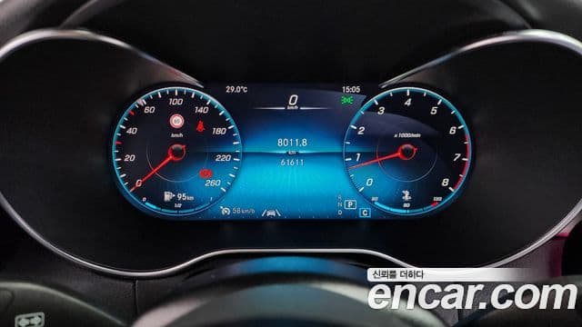 Mercedes-Benz C-Class 2020 — ფოტო 8/20
