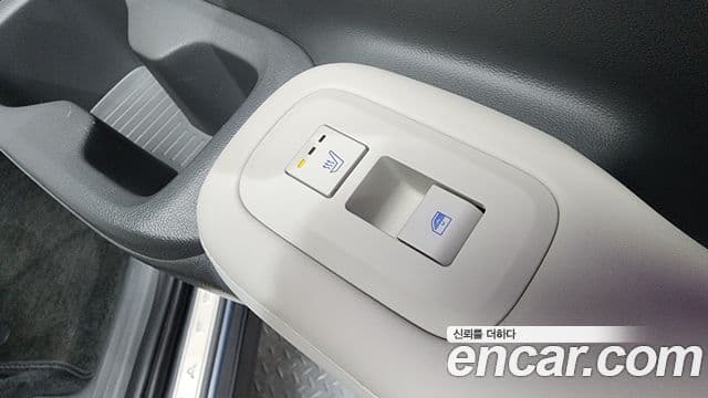 Hyundai Santa Fe 2024 — ფოტო 15/20