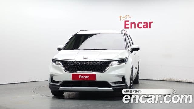 Kia Carnival 2021 — Фото 2/20