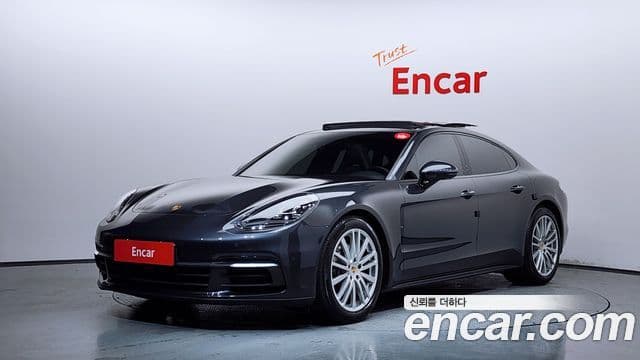 Porsche Panamera 2018 — Şəkil 1/20