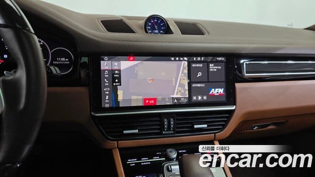 Porsche Cayenne 2021 — Şəkil 12/20