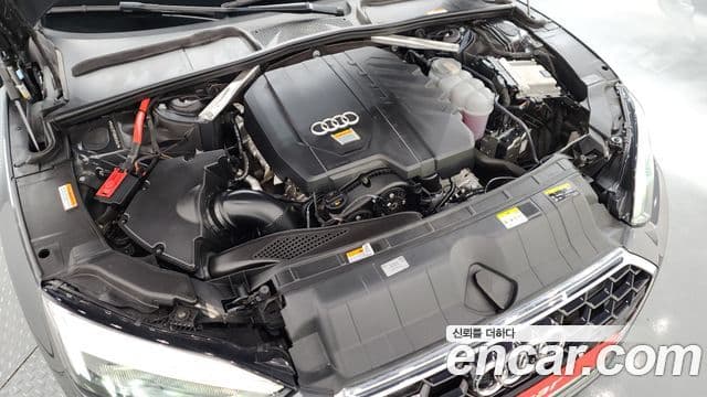 Audi A5 2022 — ფოტო 6/20