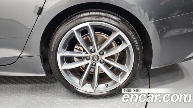 Audi A5 2022 — Photo 34/39