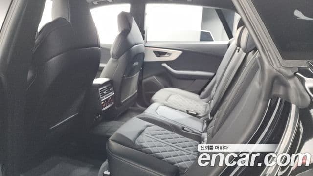 Audi Q8 2026 — Photo 34/37