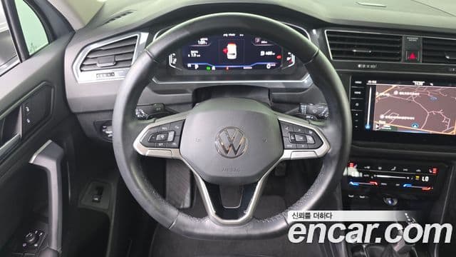 Volkswagen Tiguan 2022 — Şəkil 12/20