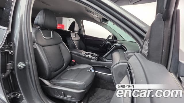 Hyundai The New Tucson 2023 — ფოტო 8/20