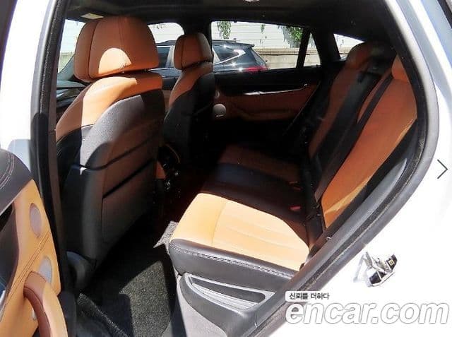 BMW X6 2018 — Şəkil 5/8