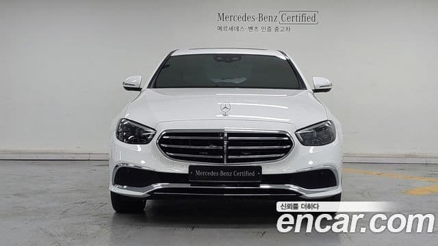 Mercedes-Benz E-Class 2023 — ფოტო 3/18