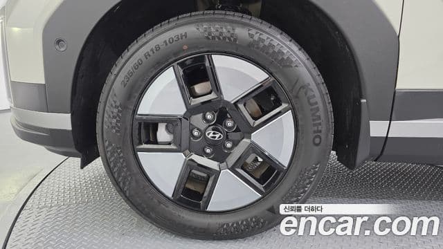 Hyundai Santa Fe 2025 — Photo 22/40