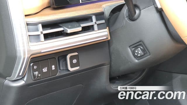 Hyundai Santa Fe 2025 — Photo 27/40