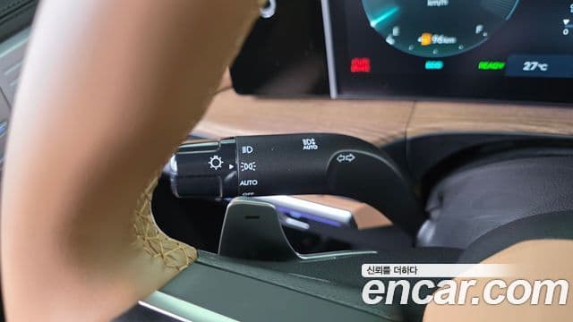 Hyundai Santa Fe 2025 — Photo 30/40
