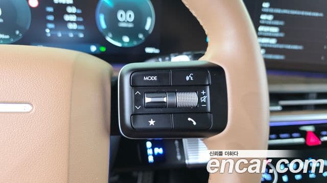 Hyundai Santa Fe 2025 — Photo 6/40