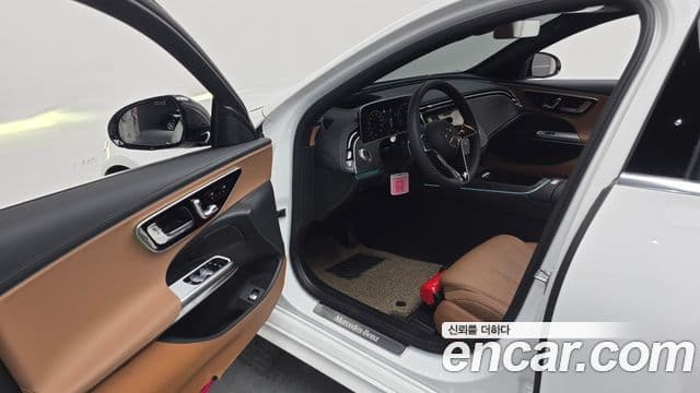 Mercedes-Benz E-Class 2025 — Şəkil 10/20