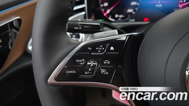 Mercedes-Benz E-Class 2025 — Şəkil 18/20