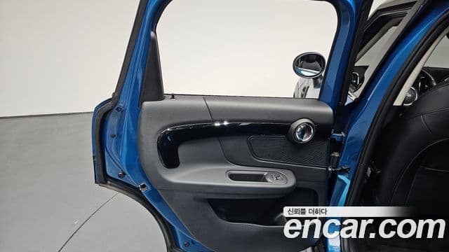 Mini Cooper Countryman 2024 — Photo 27/36
