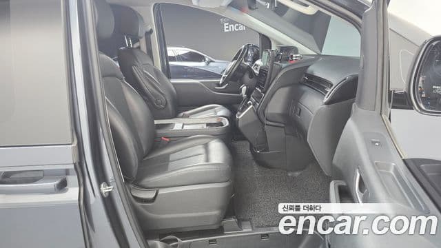 Hyundai Staria 2021 — Şəkil 11/20