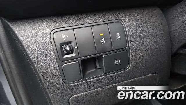 Hyundai Staria 2021 — Şəkil 17/20
