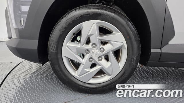 Hyundai Kona 2025 — ფოტო 5/20