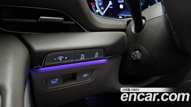 Genesis GV80 2021 — ფოტო 18/20