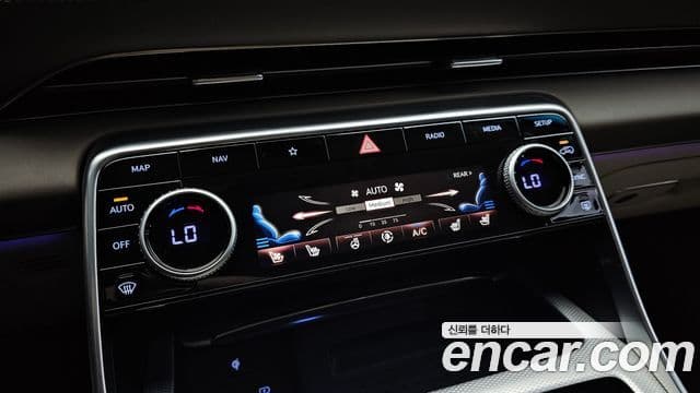 Genesis GV80 2021 — ფოტო 20/20