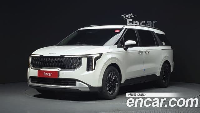 Kia Carnival 2024 — Şəkil 1/20