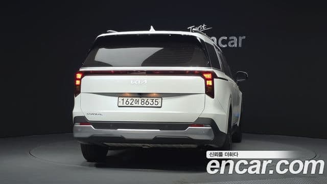 Kia Carnival 2024 — Şəkil 4/20
