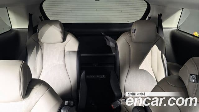 Kia Carnival 2024 — Şəkil 13/20