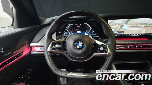 BMW 7 Series 2022 — ფოტო 13/20