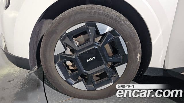 Kia Carnival 2024 — ფოტო 5/20