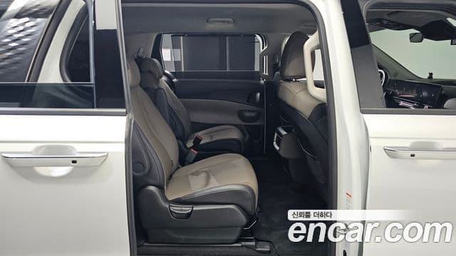 Kia Carnival 2024 — ფოტო 11/20
