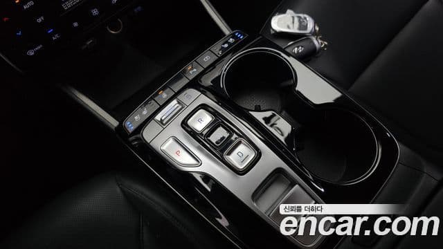 Hyundai The New Tucson 2022 — Фото 9/20