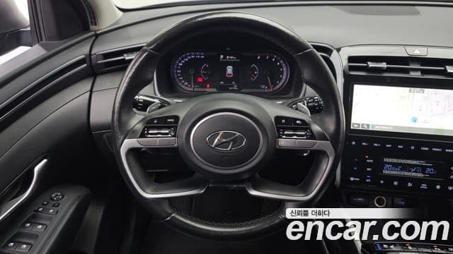Hyundai The New Tucson 2022 — Фото 13/20