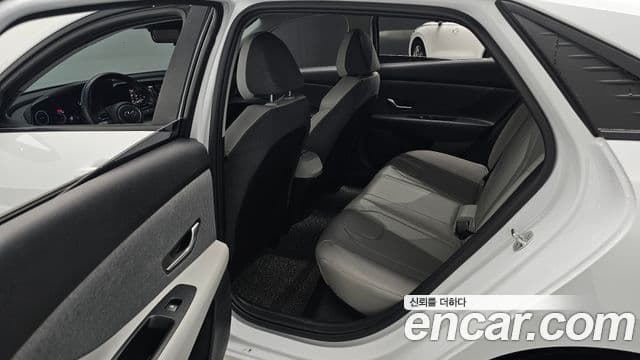 Hyundai Avante 2020 — Şəkil 12/20