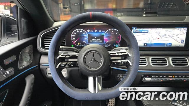Mercedes-Benz GLE-Class 2024 — ფოტო 13/20