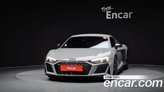 Audi R8 2021 — Şəkil 2/20