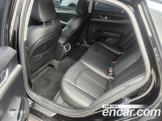 Kia K5 2025 — фото 8 из 10